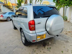 Toyota RAV4 Prime 2023 Silver