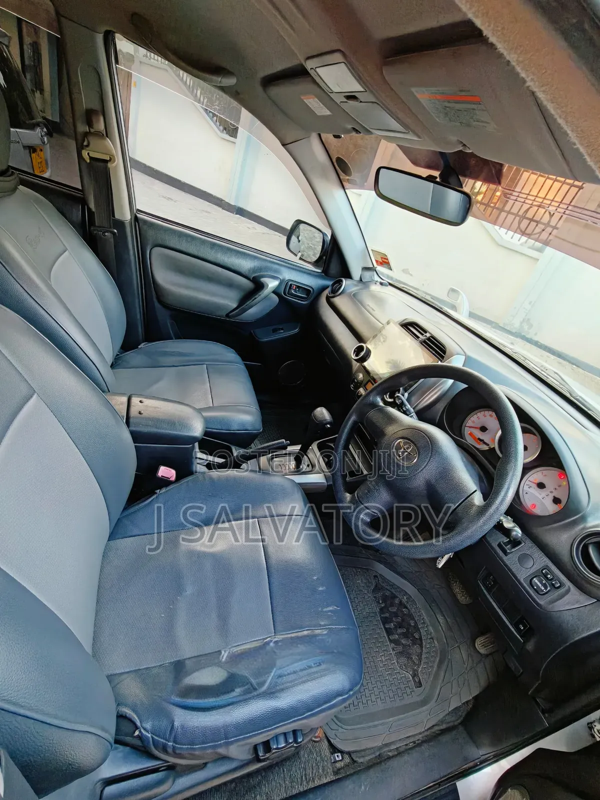 Toyota RAV4 Prime 2023 Silver