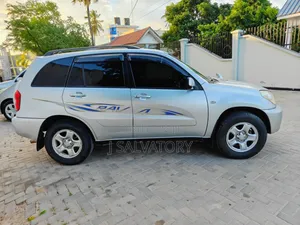 Toyota RAV4 Prime 2023 Silver