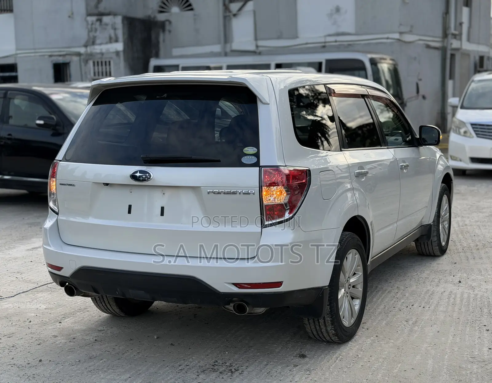 Subaru Forester 2011 White