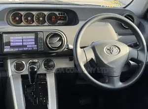Toyota Corolla Rumion 2009 White