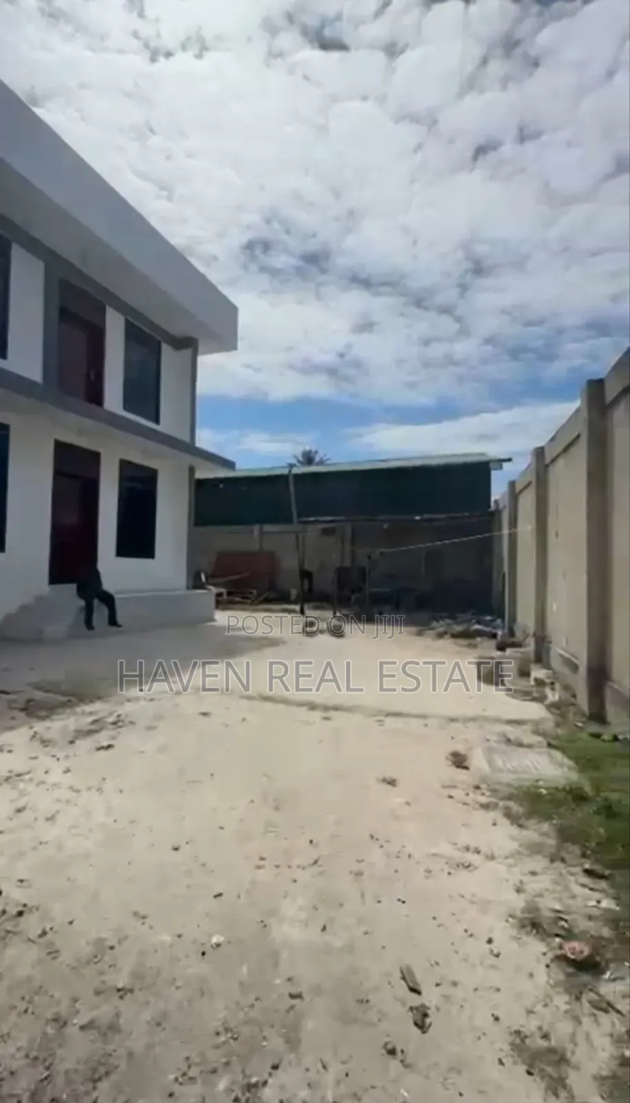 3bdrm Apartment in Kiwalani for sale