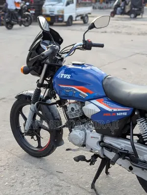 New TVS HLX 125 2025 Blue