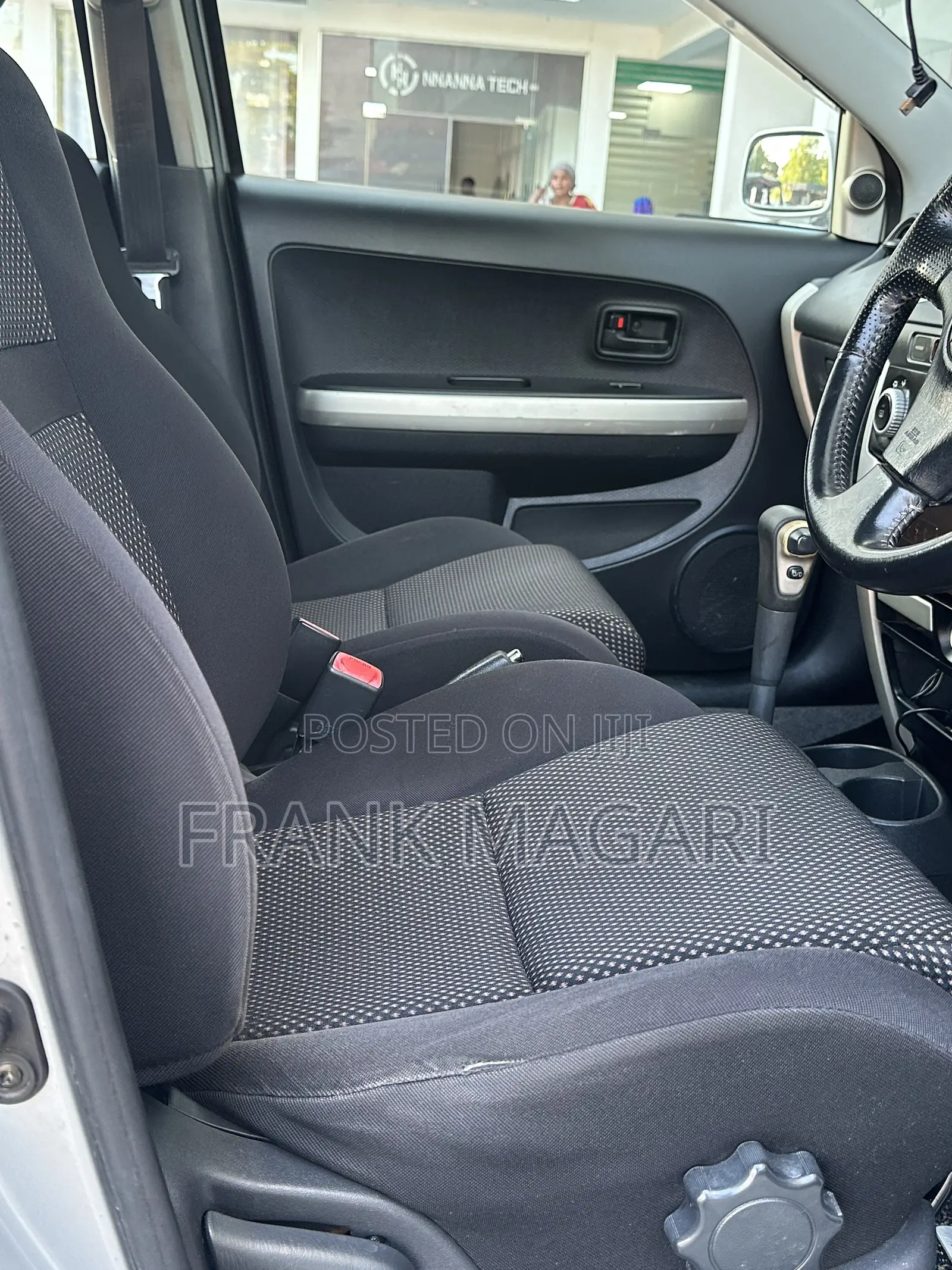 Toyota IST 2003 Silver