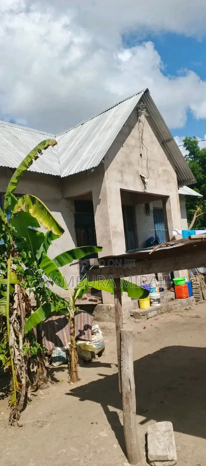 4bdrm Bungalow in Nyumbaon, Temeke for sale