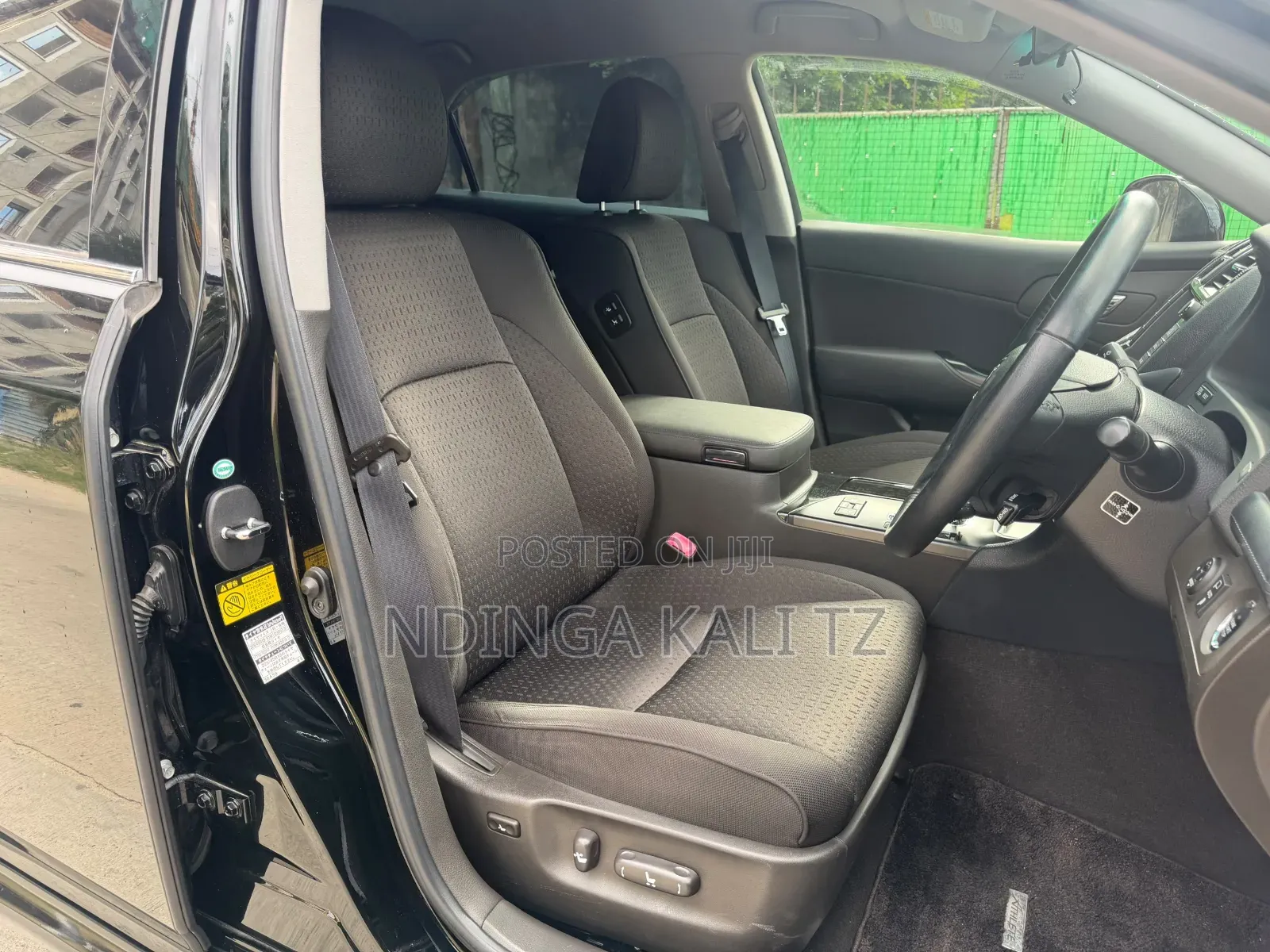 Toyota Crown 2010 Black