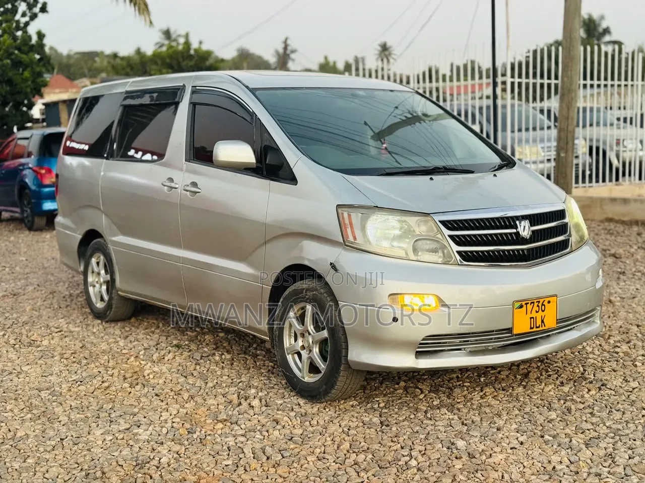 Toyota Alphard 2004 Silver