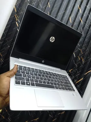 Laptop HP ProBook 440 G7 8GB Intel Core i7 SSD 256GB