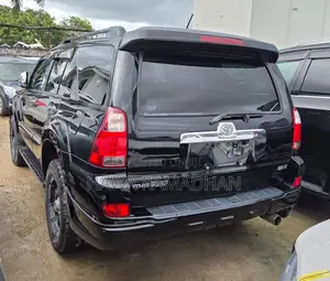 Toyota Hilux Surf 2006 Black