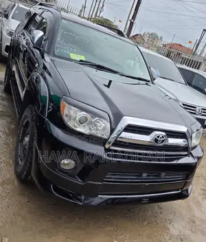 Toyota Hilux Surf 2006 Black
