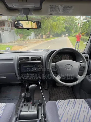 Toyota Land Cruiser Prado 1999 Silver