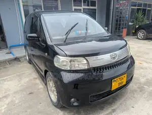 Toyota Porte 2004 Black