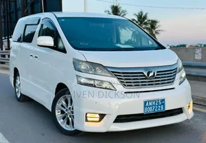 Toyota Alphard 2010 White