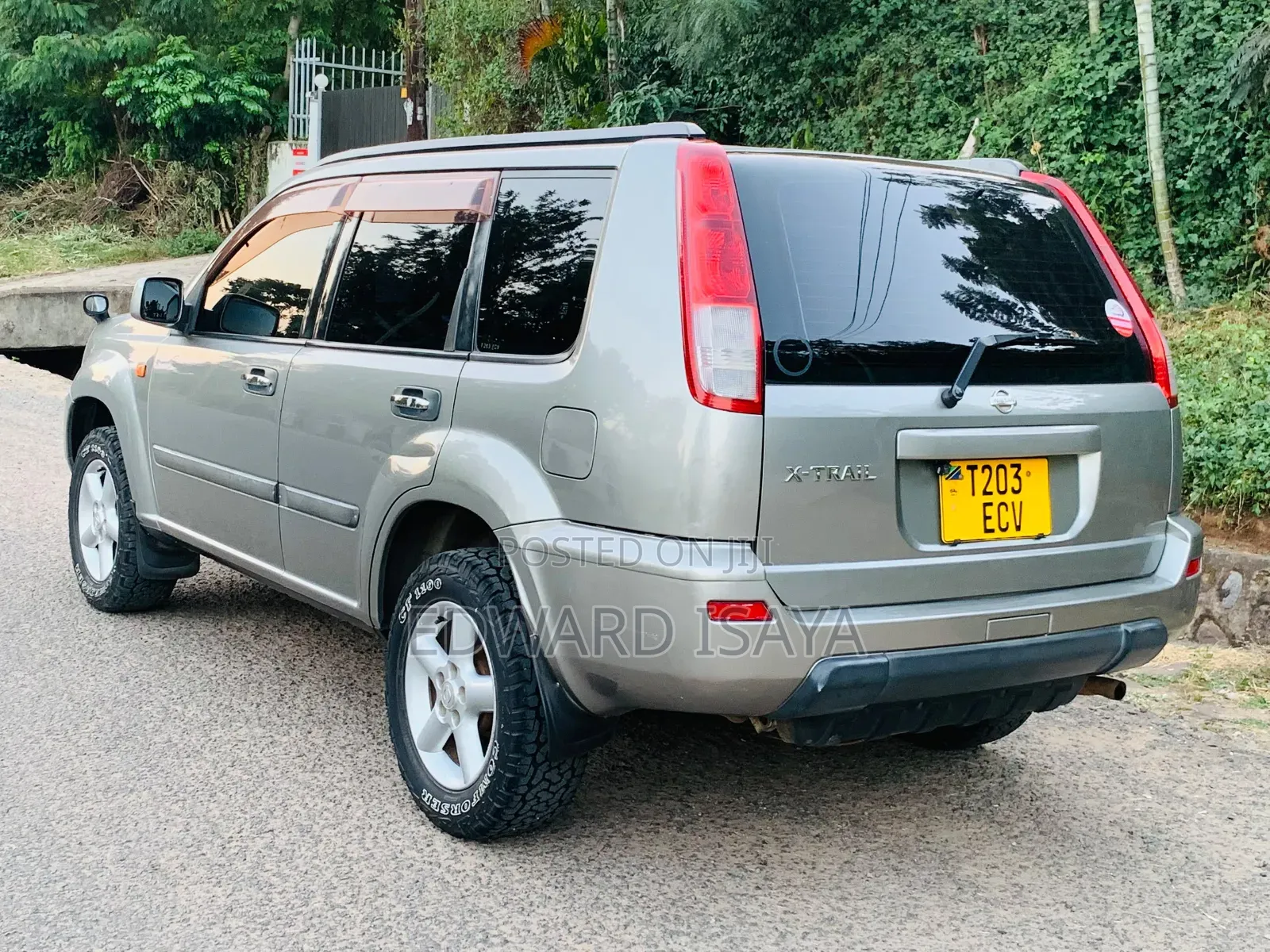 Nissan X-Trail 2001 Gray