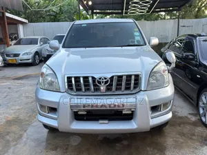 Toyota Land Cruiser Prado 2005 Silver