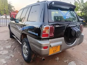Toyota RAV4 2004 Black