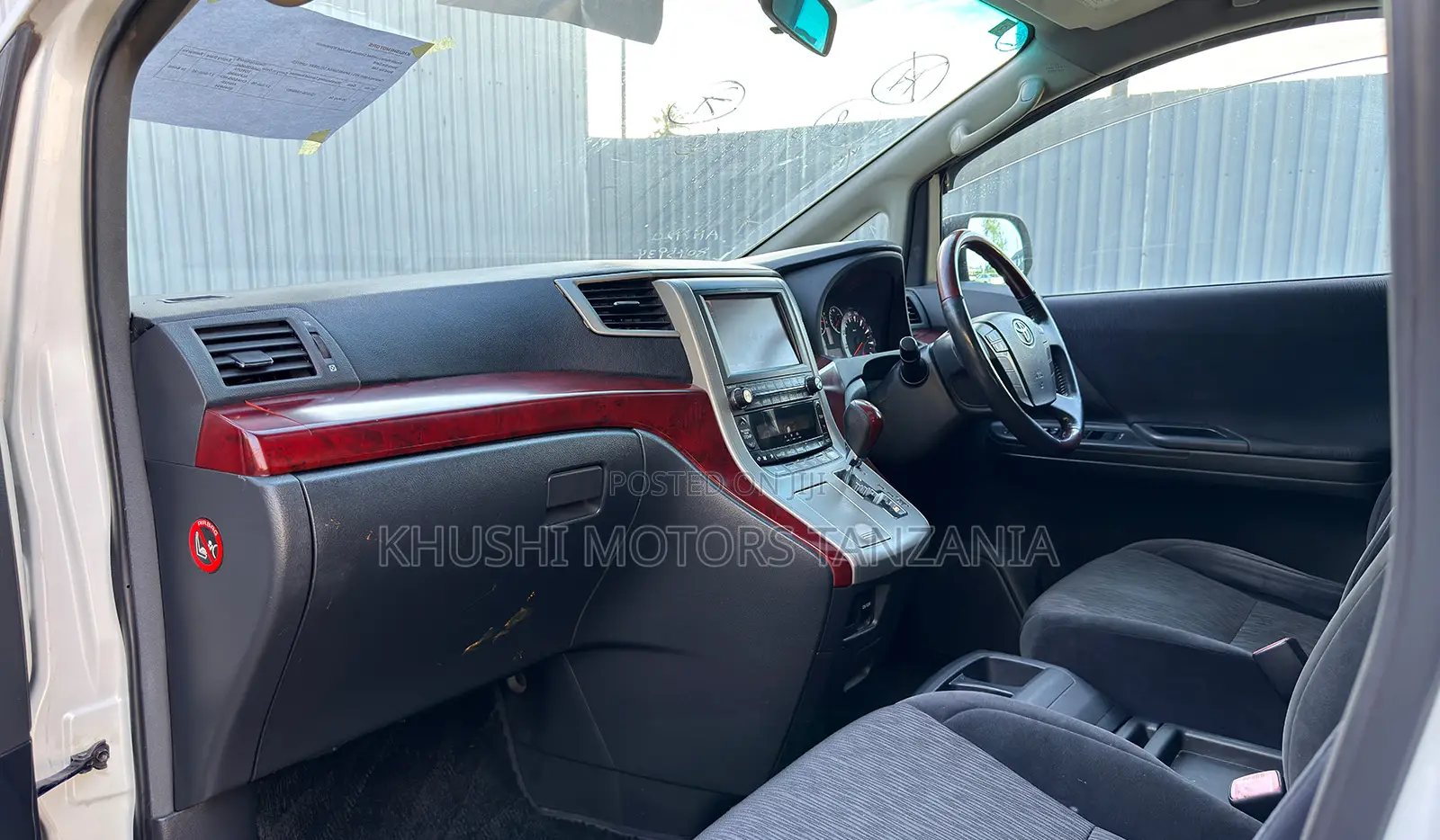 Toyota Alphard 2009 White