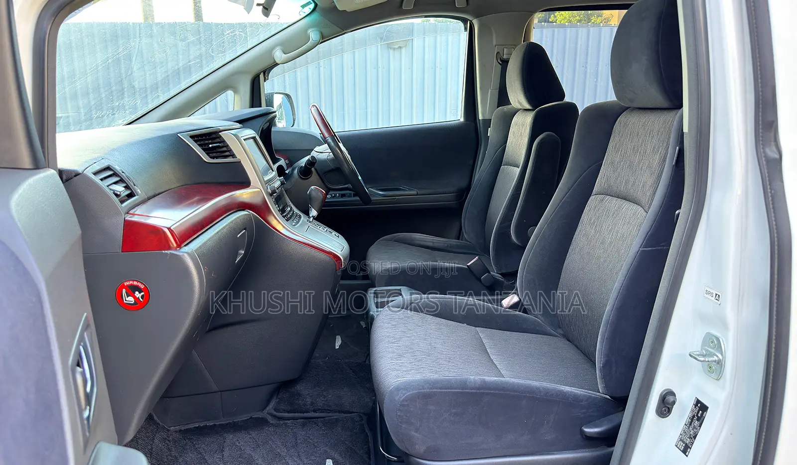 Toyota Alphard 2009 White