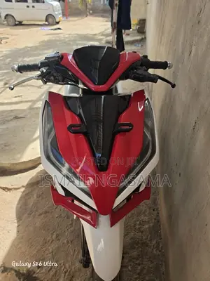 Honda 2018 Red