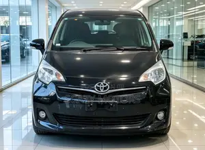 Toyota Ractis 2013 Black