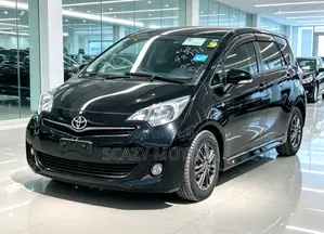 Toyota Ractis 2013 Black