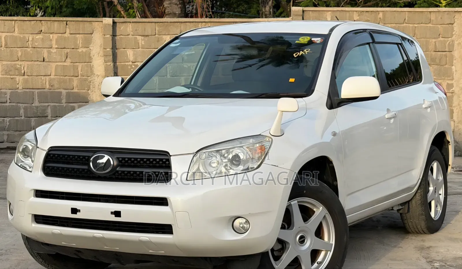 Toyota RAV4 2006 White