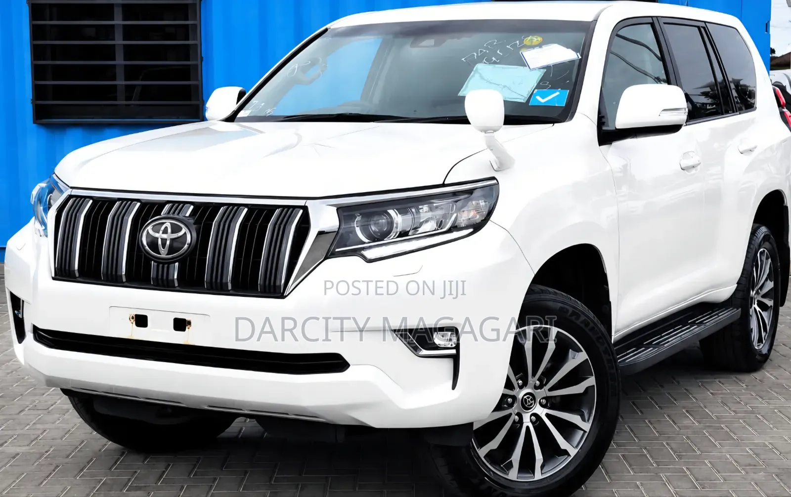 Toyota Land Cruiser Prado 2019 White