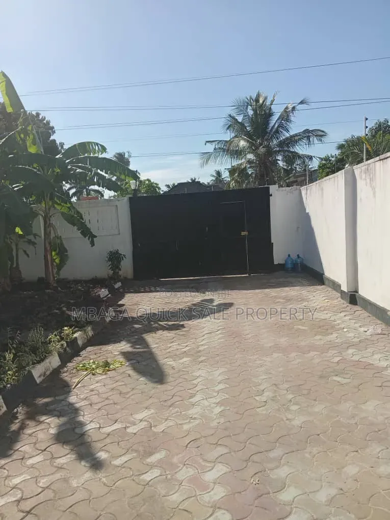 4bdrm House in Mbezi Beach for rent