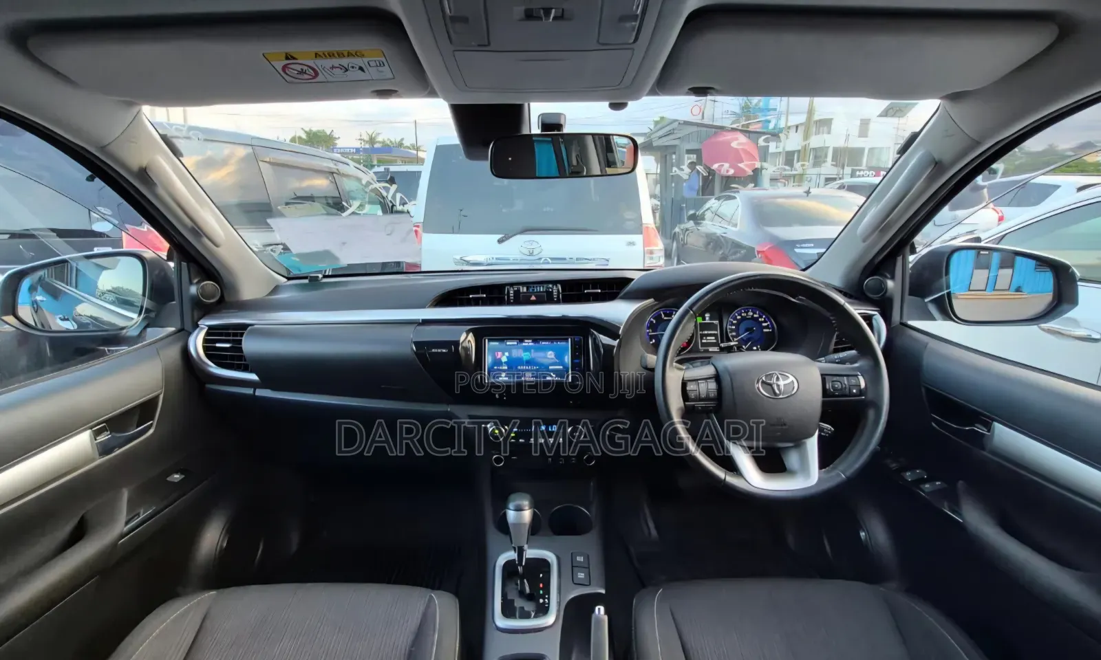 Toyota Hilux 2018 Black
