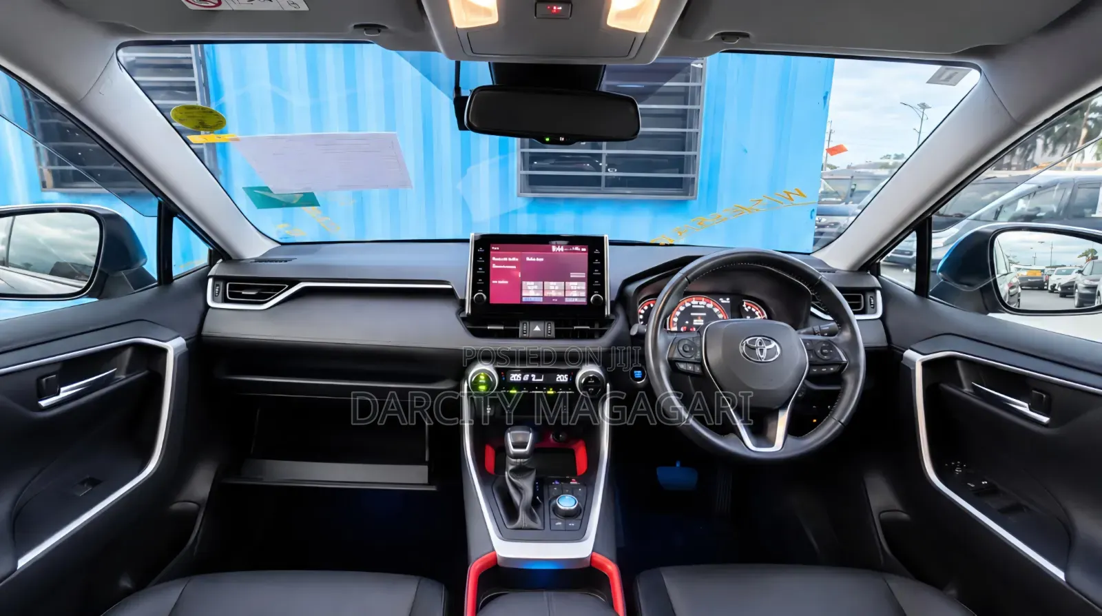 Toyota RAV4 2021