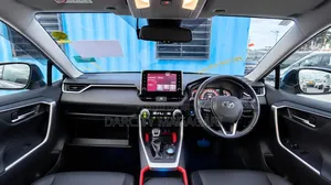 Toyota RAV4 2021
