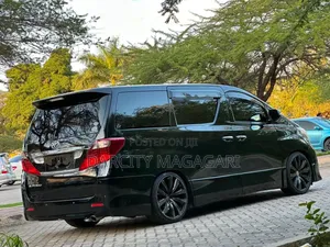 Toyota Alphard 2011 Black