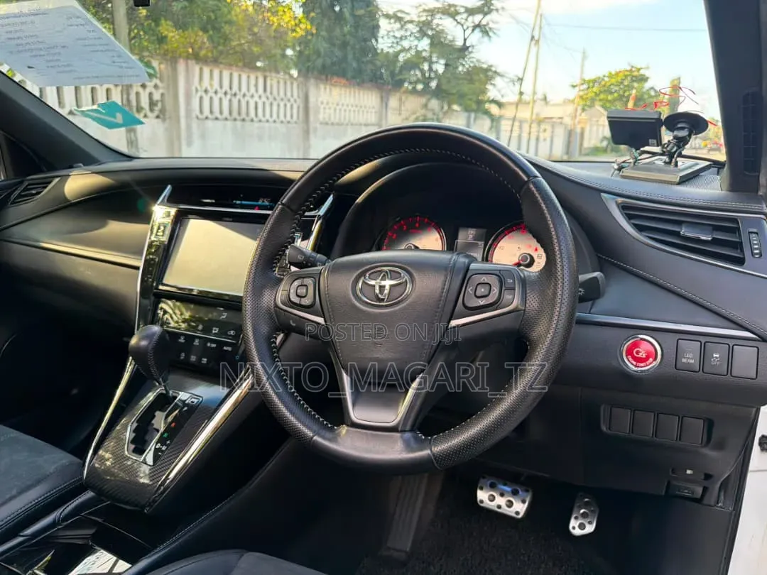 Toyota Harrier 2016 Black