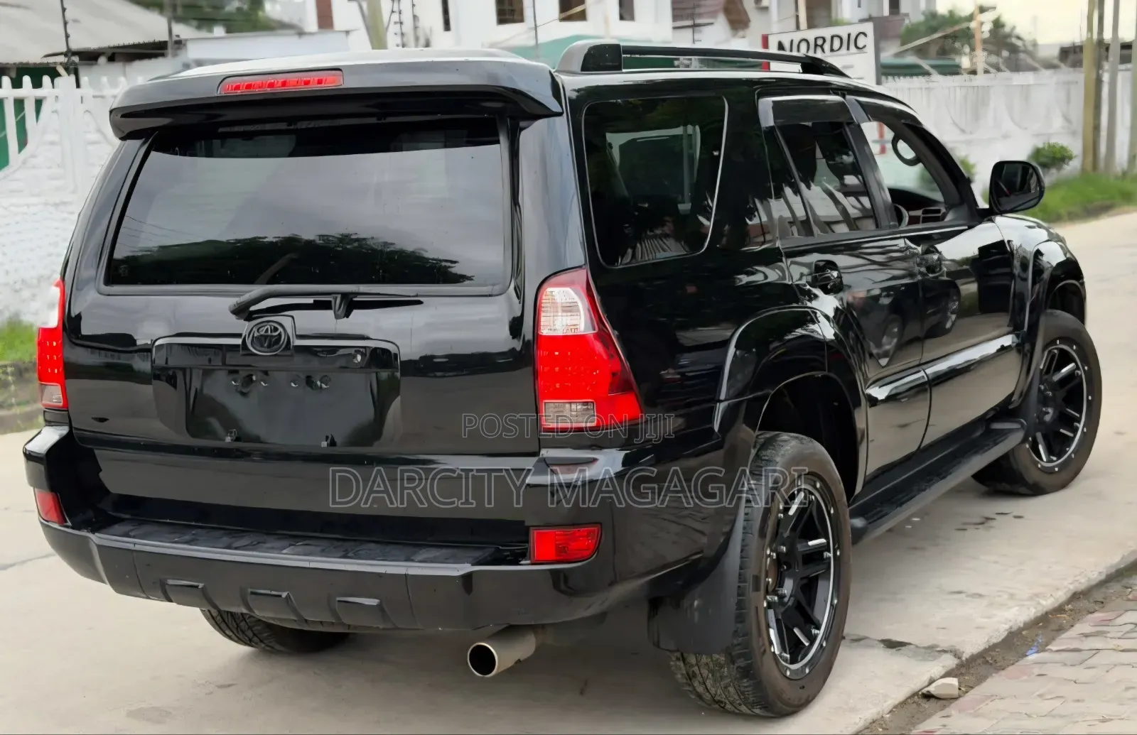 Toyota Hilux Surf 2008 Black