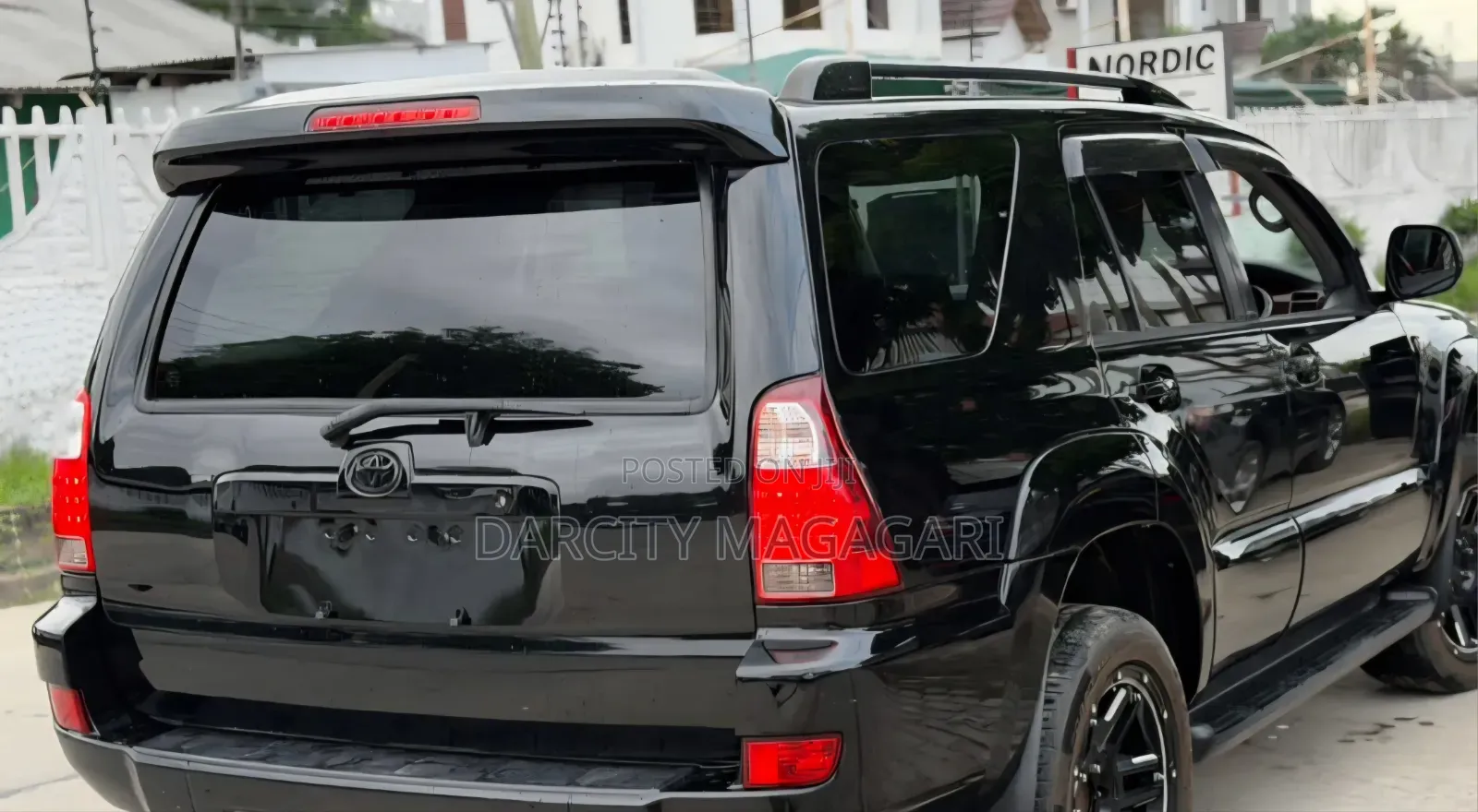 Toyota Hilux Surf 2008 Black