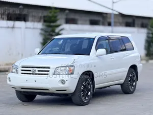 Toyota Kluger 2005 White