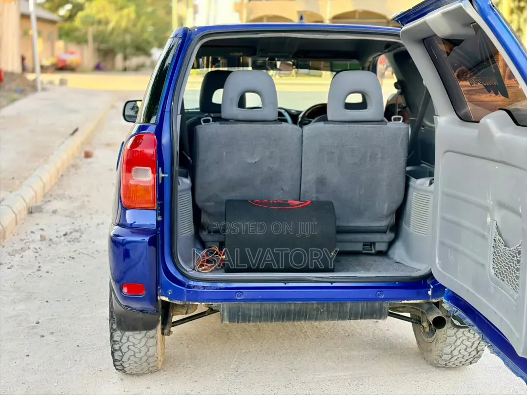 Toyota RAV4 2005 Blue