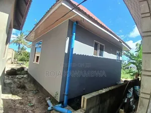 3bdrm House in Vianzi, Vikindu for rent