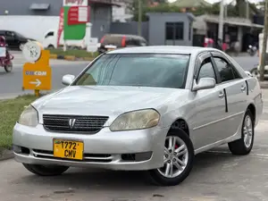 Toyota Mark II 2004 Silver