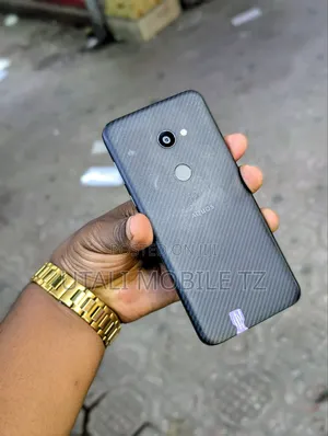Sharp Aquos Zero 128 GB Black