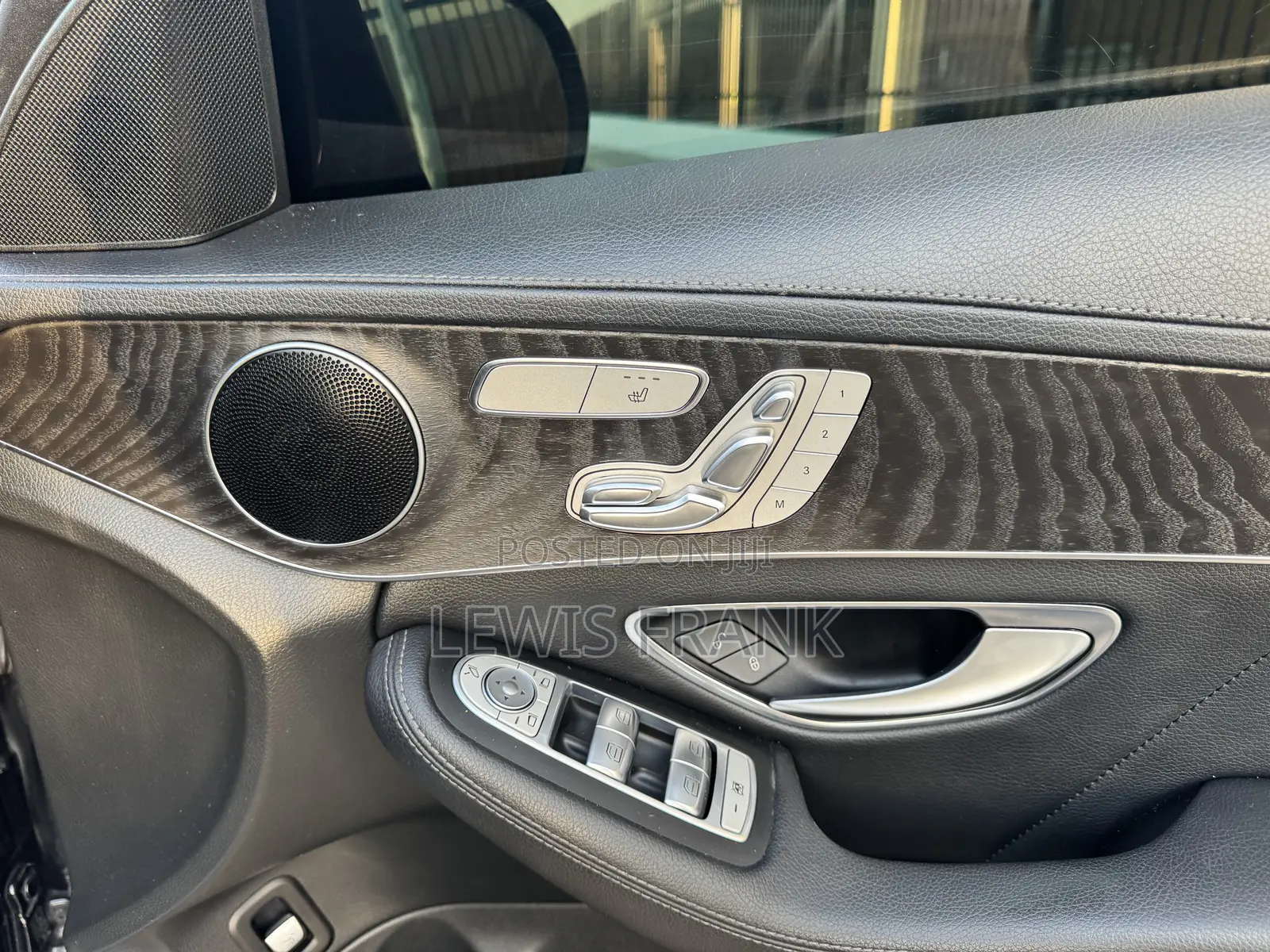 Mercedes-Benz C200 2015 Black
