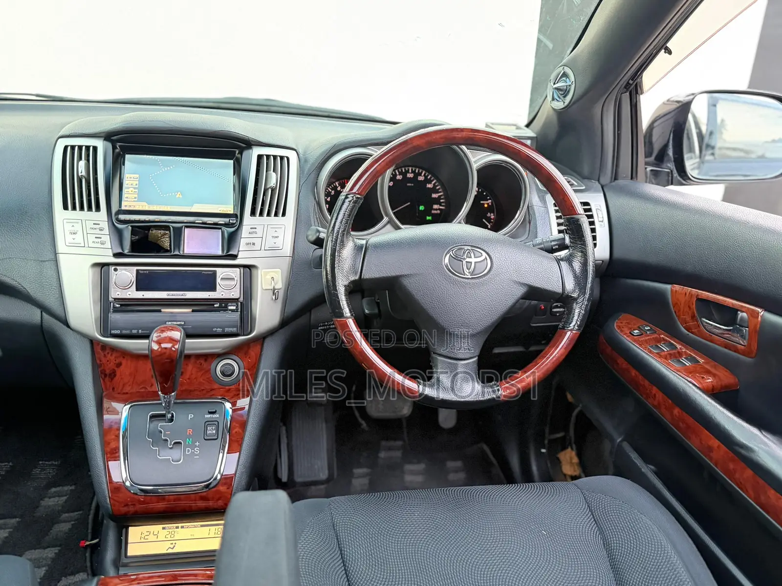 Toyota Harrier 2006 Black