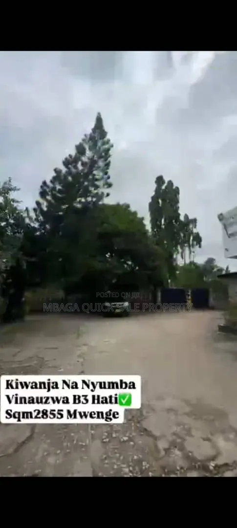 10bdrm House in Msasani for sale