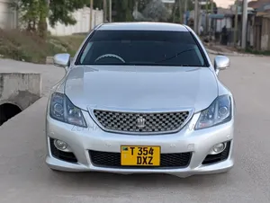 Toyota Crown 2009 Silver