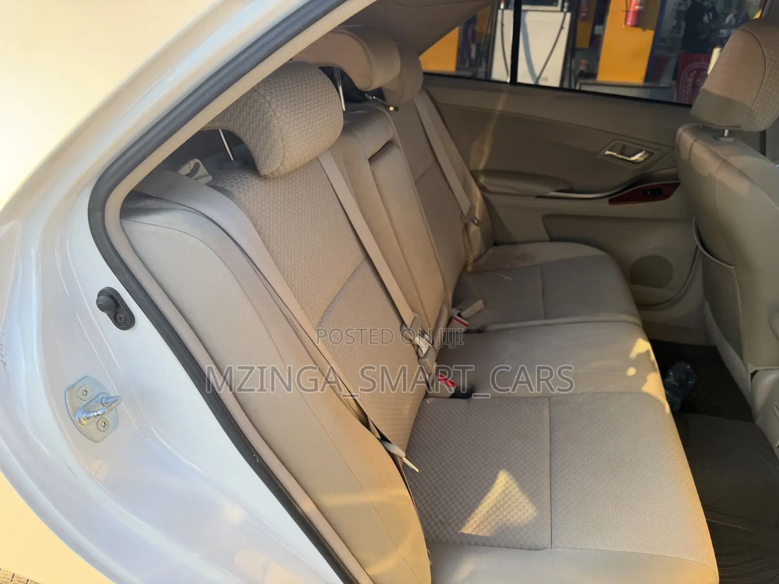 Toyota Premio 1.5 FWD 2010 White