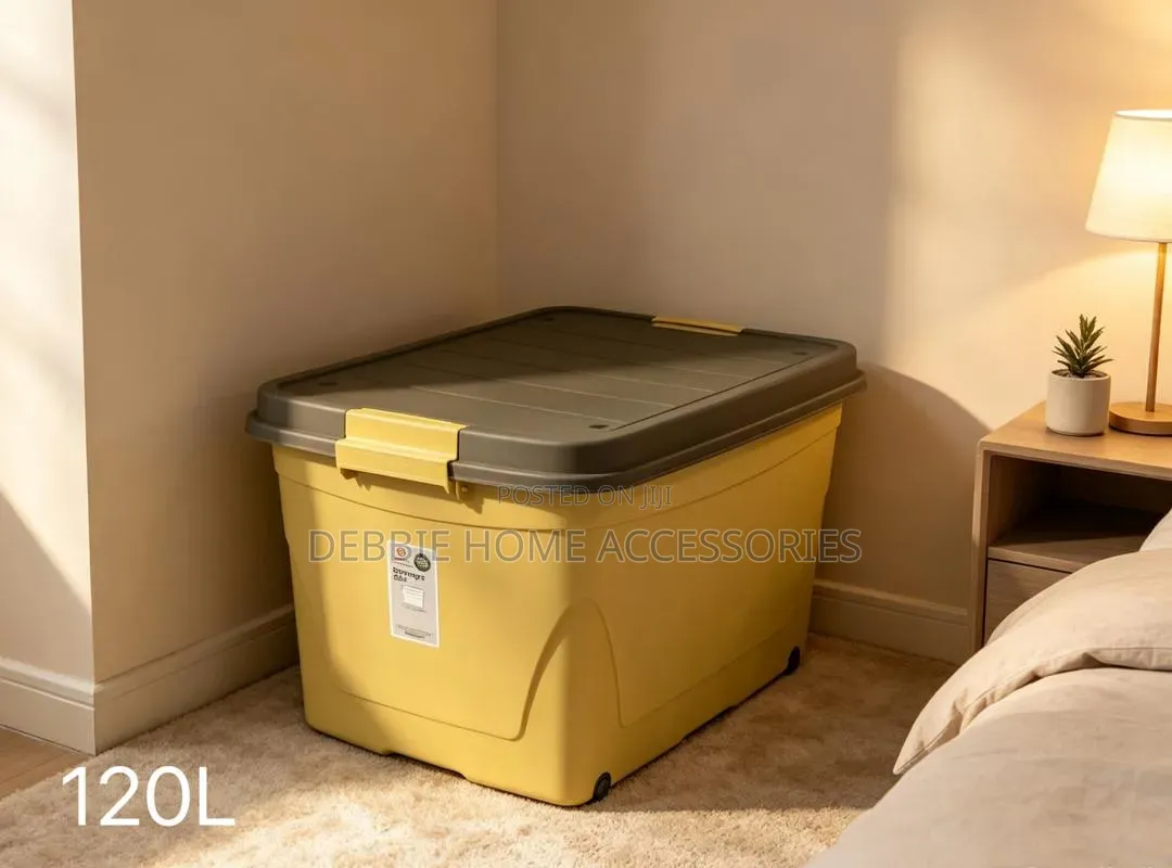 120-Liter Heavy-Duty Plastic Storage Box