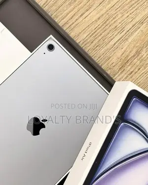 New Apple iPad Air 11 (2026) 128 GB