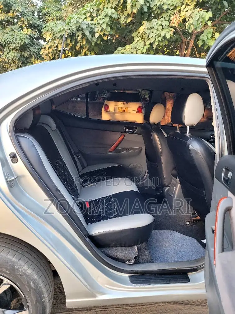 Toyota Allion 2004 Silver