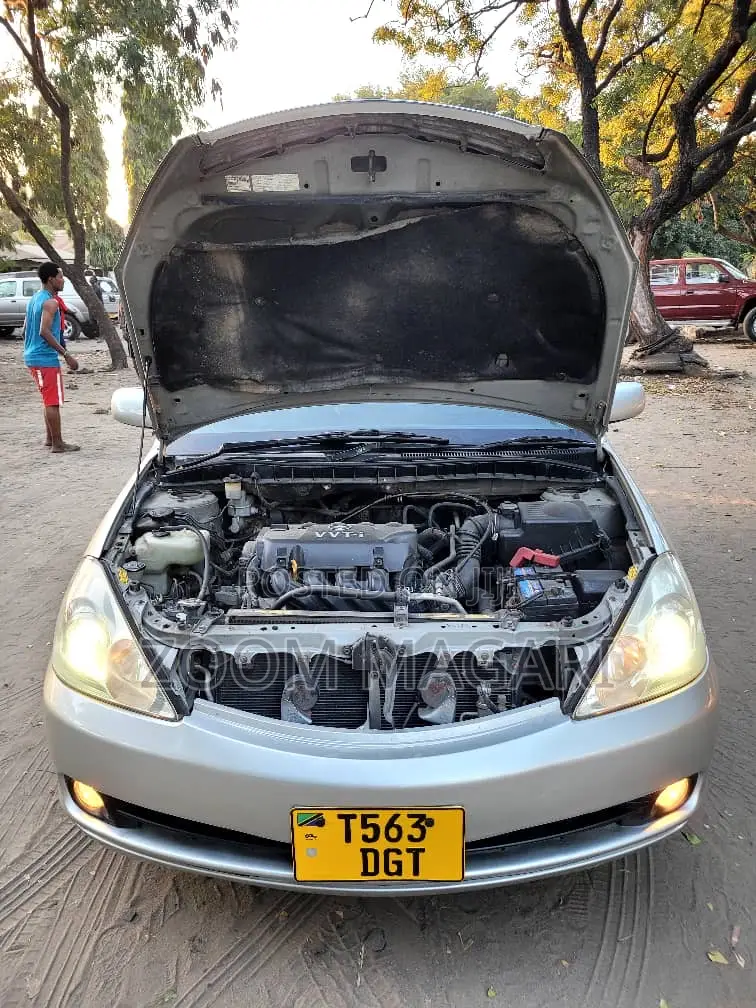 Toyota Allion 2004 Silver