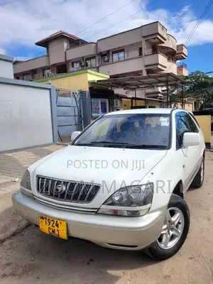 Toyota Harrier 2002 White